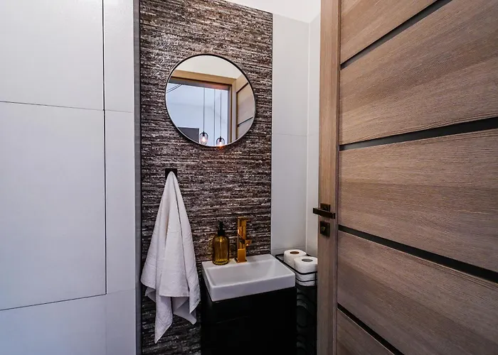 Luxury Loft Modern And Elegant 브라티슬라바